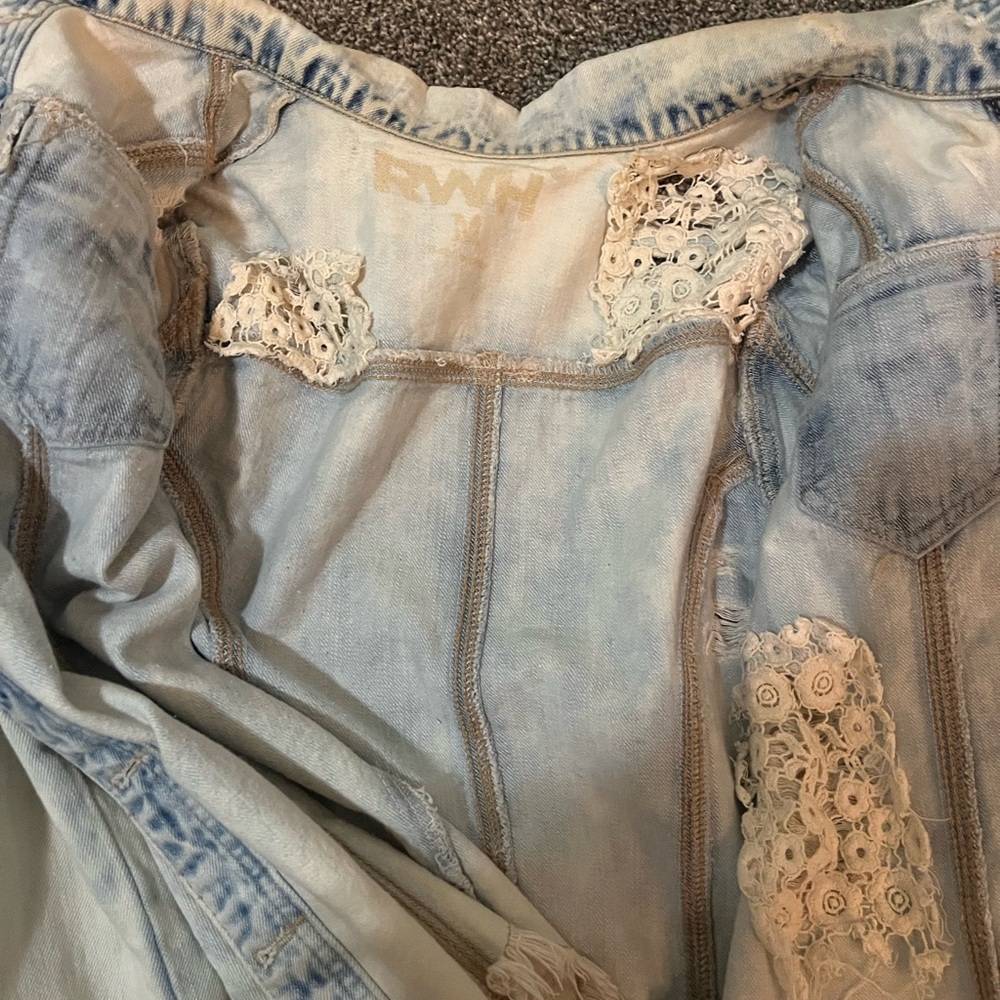 Jean jacket - Picture 3 of 3